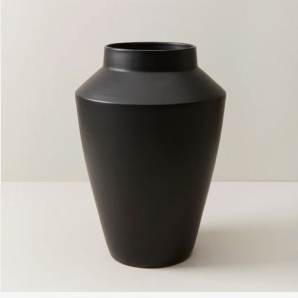 Oui Large Modern Terracotta Vase, Black from Indigo